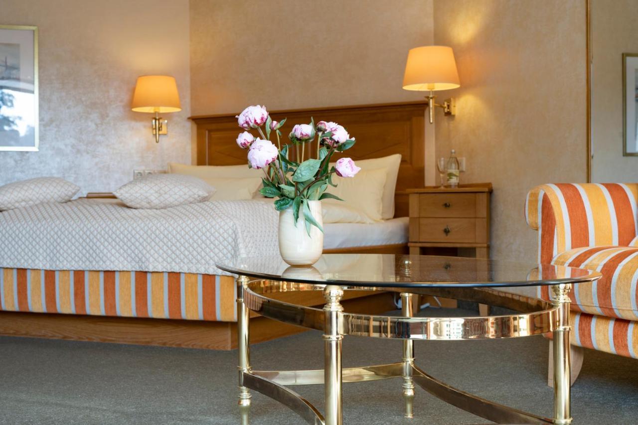 Hotel Deimann Schmallenberg Ngoại thất bức ảnh